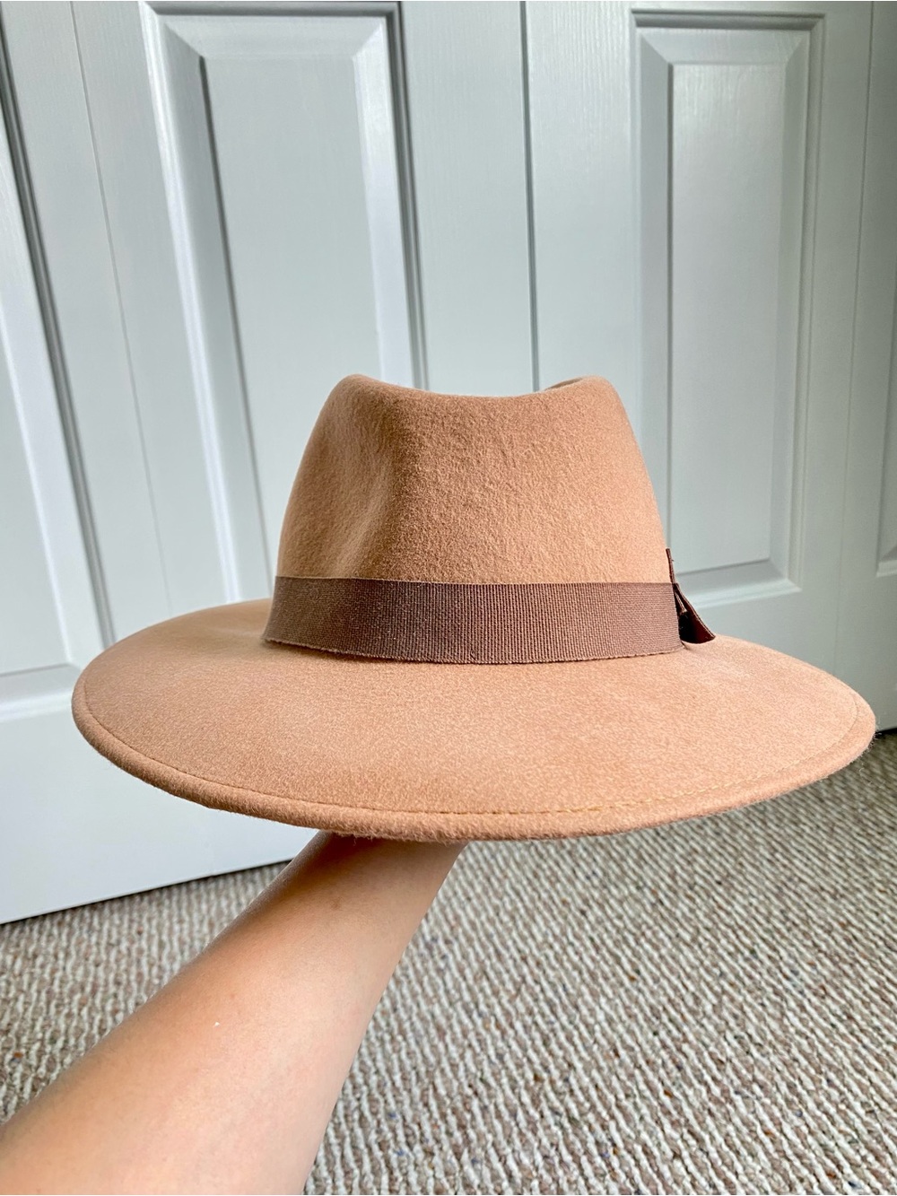 JCrew Felt Fedora Hat in Camel with Brown Band